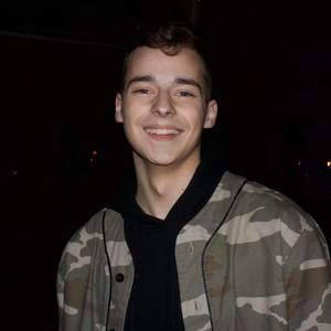 Meet your Posher, Seth